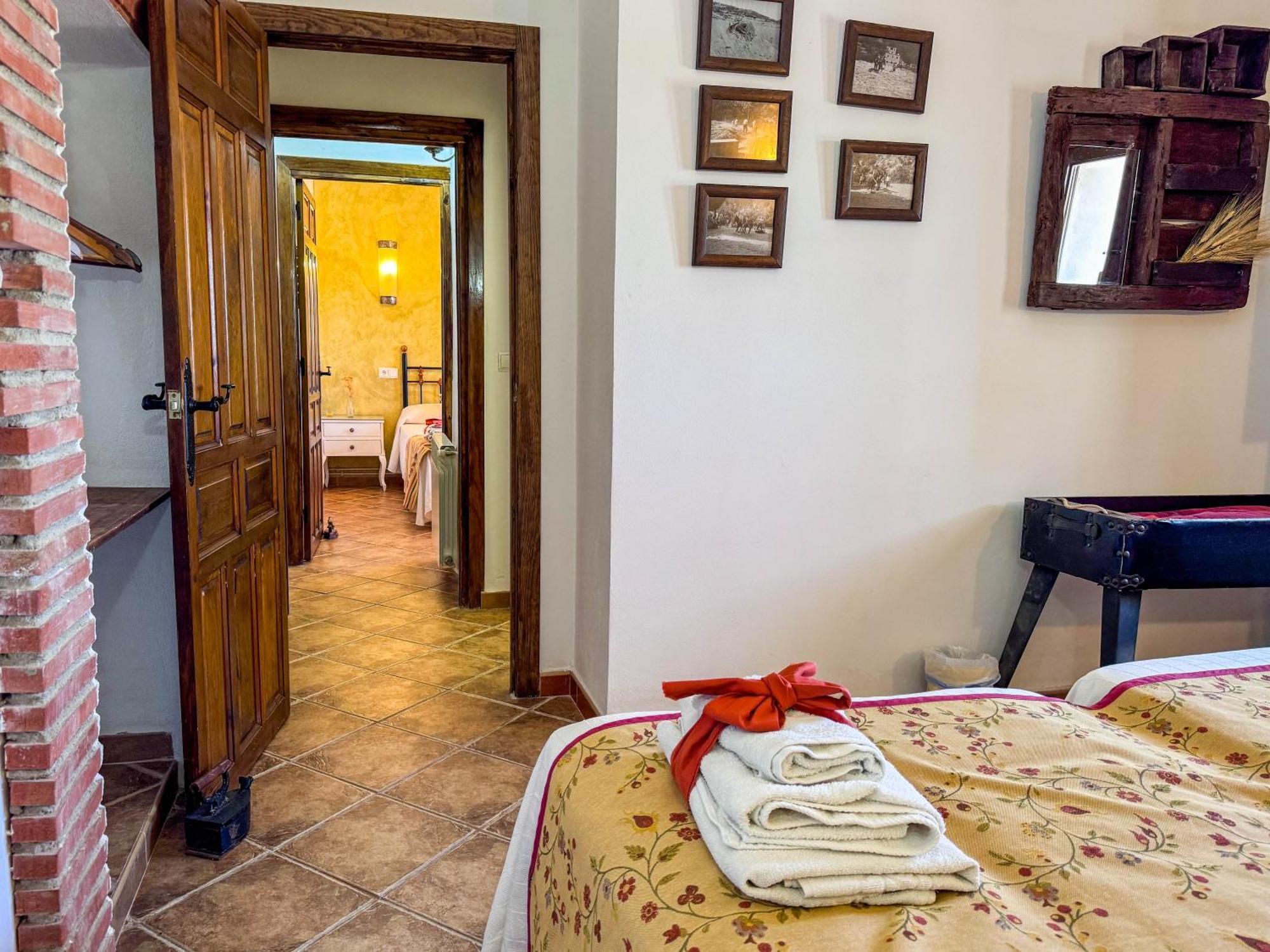 Freila Cortijo Rural Bacares 게스트하우스 외부 사진