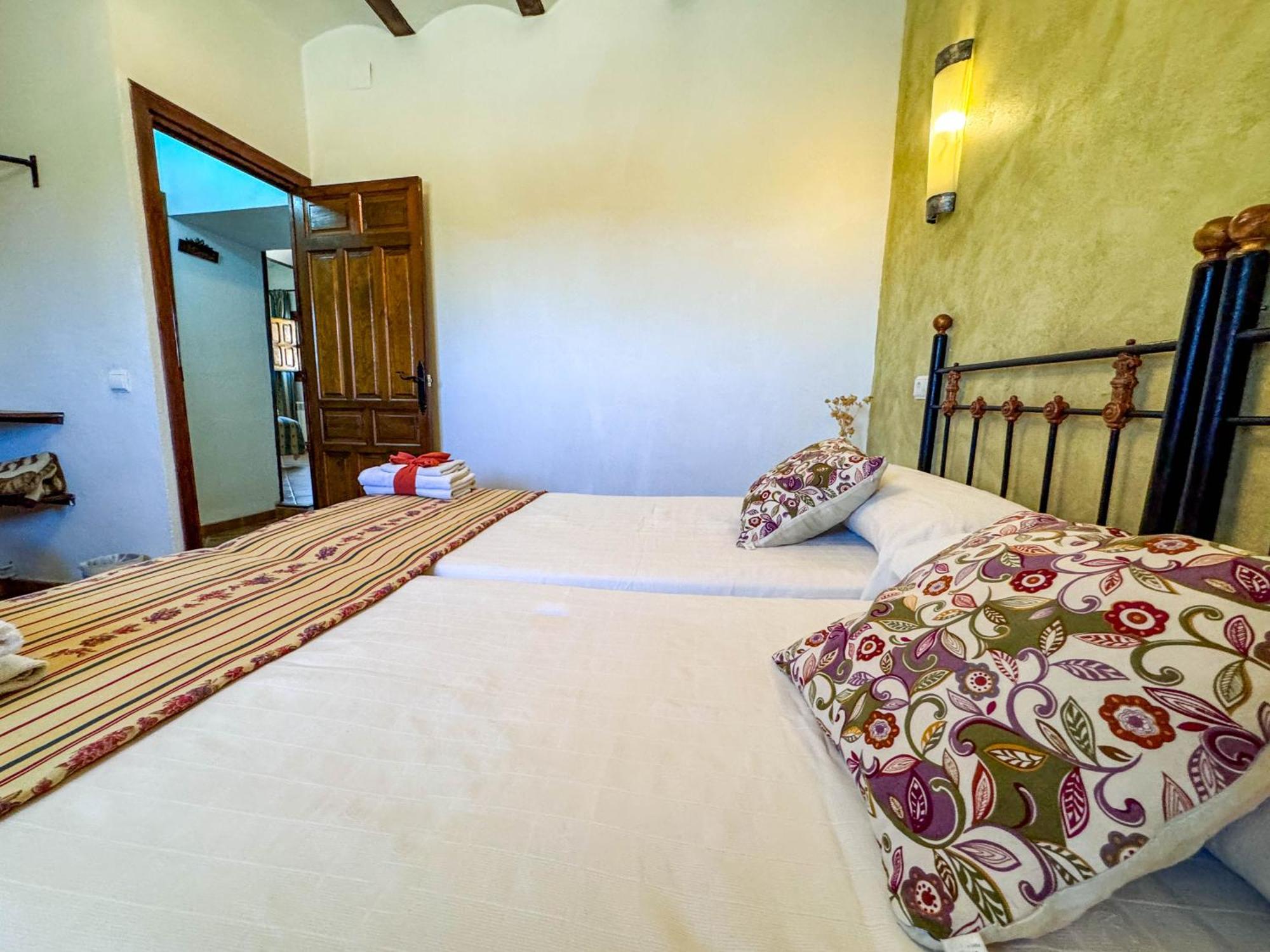 Freila Cortijo Rural Bacares 게스트하우스 외부 사진